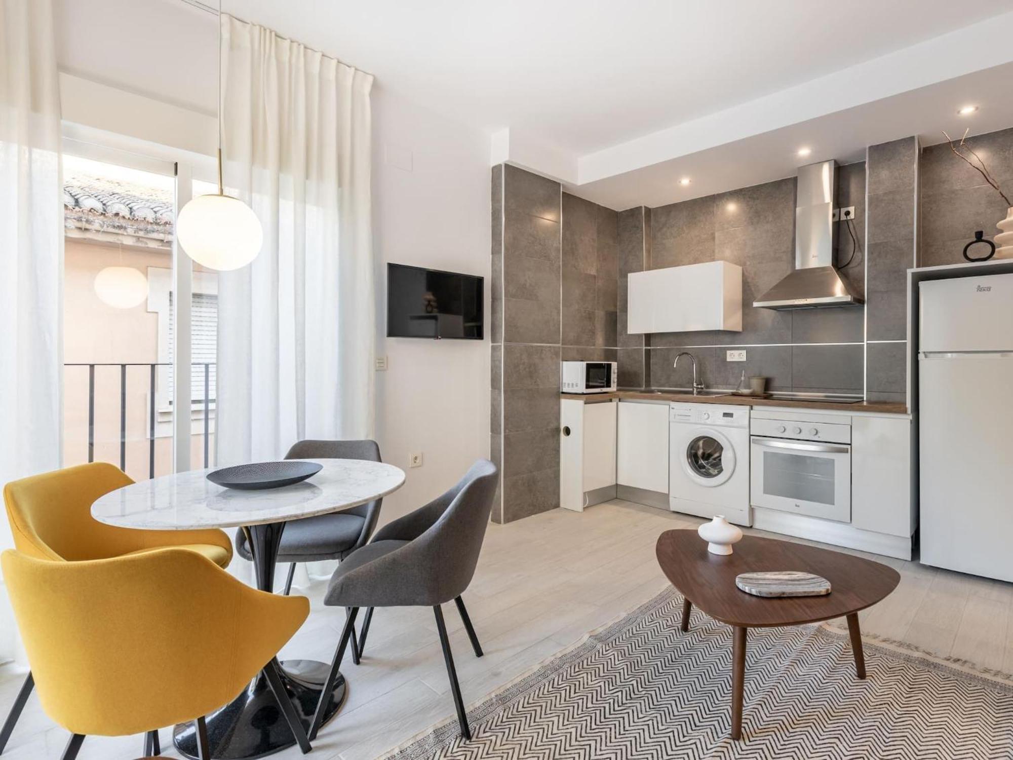 Central Stylish And Elegant 1 & 2 Bedroom Apartments I Granada Dış mekan fotoğraf